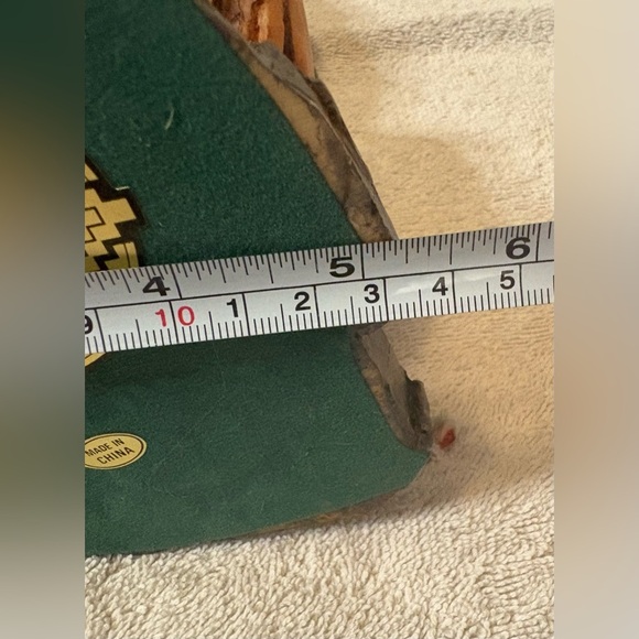 Vintage Old West Visions Native American Figurine - Picture 6 of 7